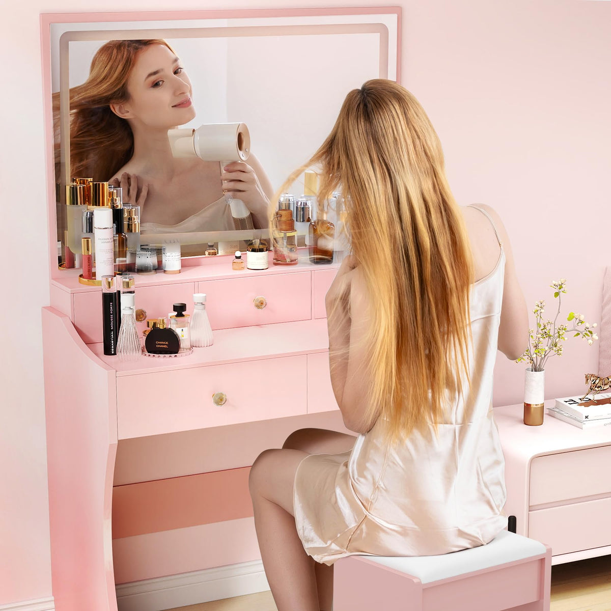 COMHOMA Vanity Desk with LED Lights Mirror & Power Outlet, Small Makeup Vanity Table Set with 5 Storage Drawers, 3 Lighting Modes & Adjustable Brightness, Dressing Table for Women Girls Bedroom, Pink