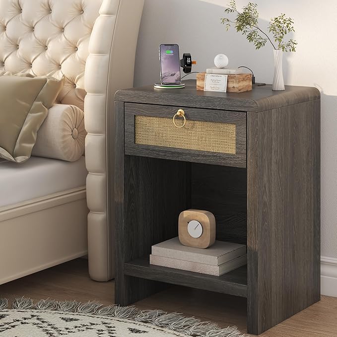Rattan Nightstand Bedside Table, Nightstand with Charging Station, Boho End Table with Drawer and Storage Shelf, Wood End Table Night Stand for Bedroom, Small Space, Grey Oak