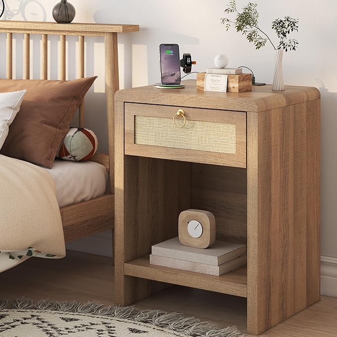 Rattan Nightstand Bedside Table, Nightstand with Charging Station, Boho End Table with Drawer and Storage Shelf, Wood End Tables Night Stand for Bedroom, Small Space, Natural Oak