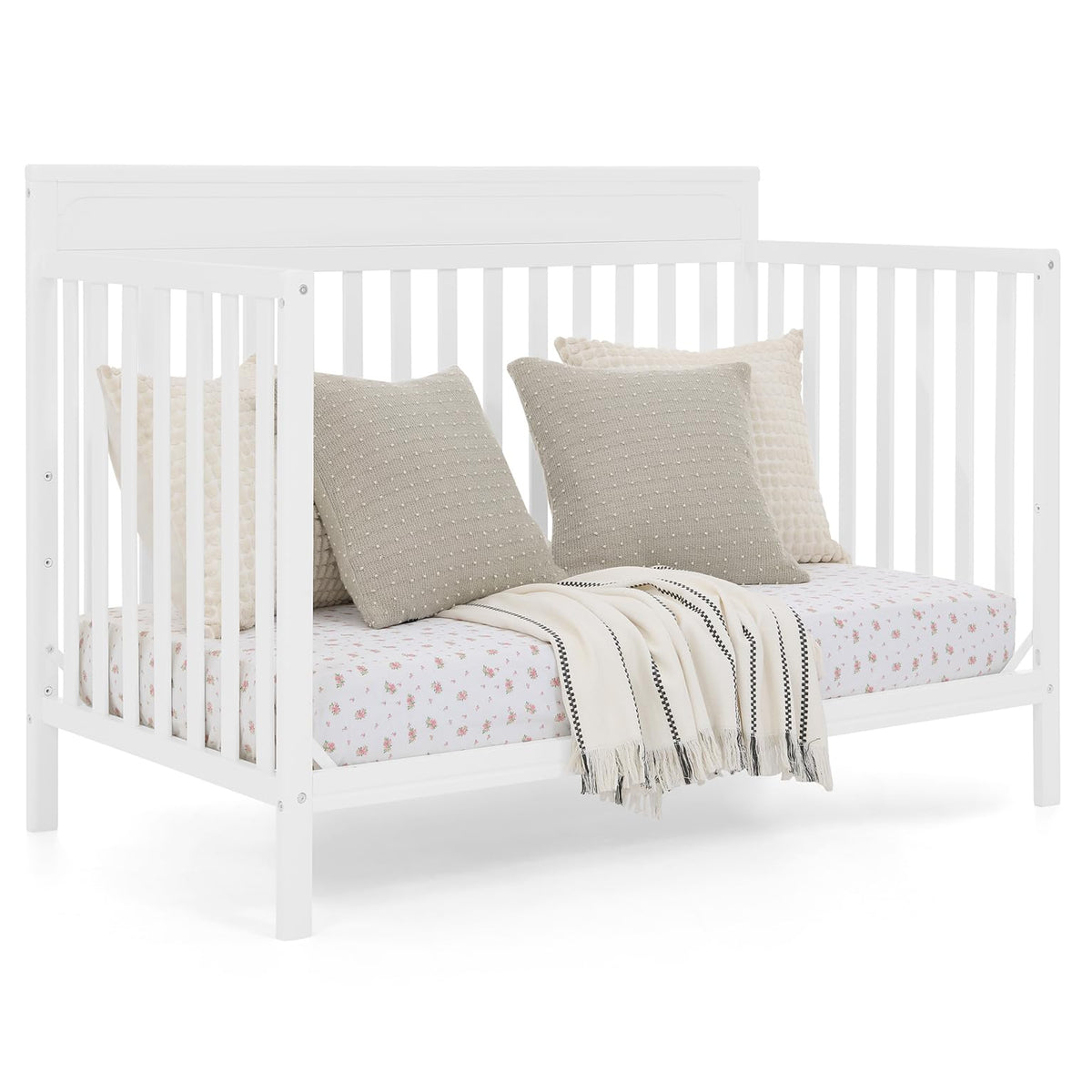 Delta Children Isabelle 6-in-1 Convertible Crib, Converts to Toddler Bed, Daybed, Sofa & Full Bed with/Without Footbaord, Greenguard Gold Certified, Mattress Heights, Bianca White