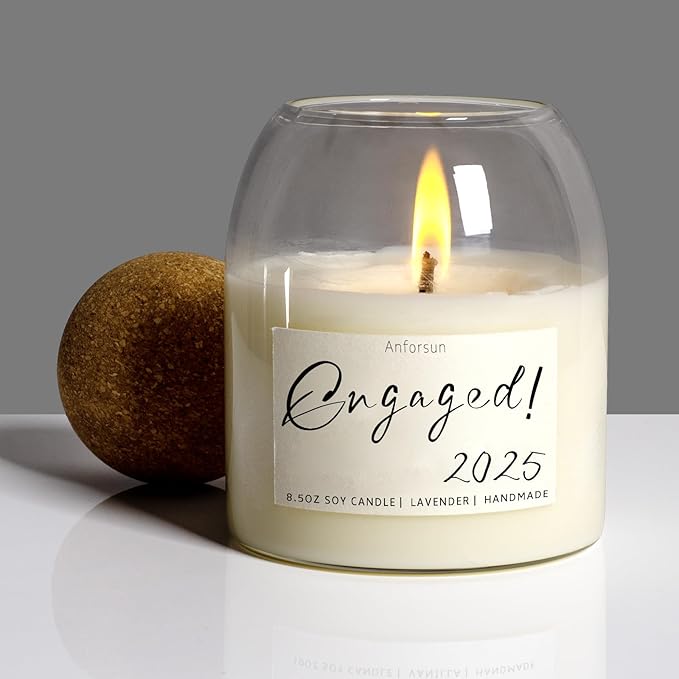 Engagement Gifts，Engagement Gifts for Couples，'Engaged 2025' Candle - 8.50oz Soy Wax, Long-Lasting 60-Hours，Lavender