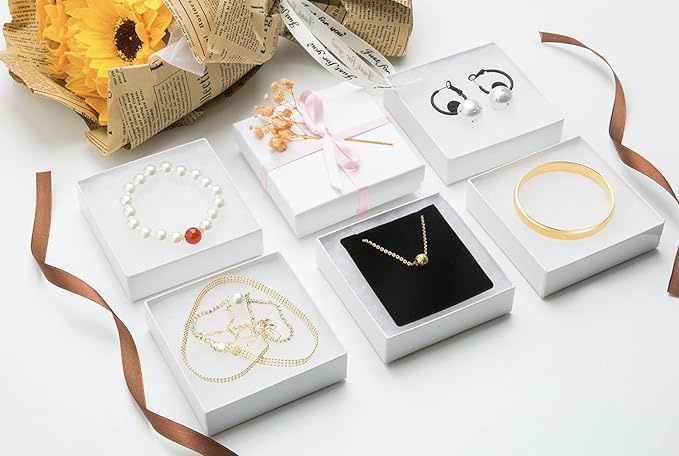 Magicool 40 Pack 3.5x3.5x1 Inch Cardboard Jewelry Boxes,Used for Necklaces,Bracelets,Earrings,Jewelry,Small Gift Packaging,Jewelry Gift Boxes with Lids and Filled with Cotton(White)