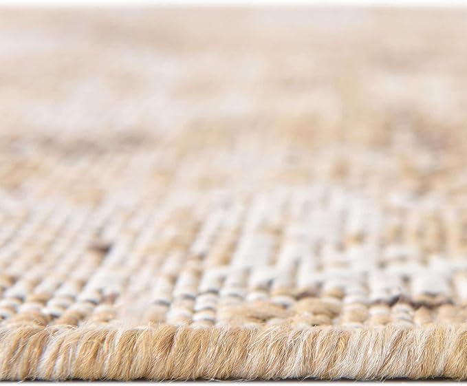 Unique Loom Outdoor Traditional Collection Area Rug - Valeria (6' 1" x 9' Rectangle, Natural/ Ivory)