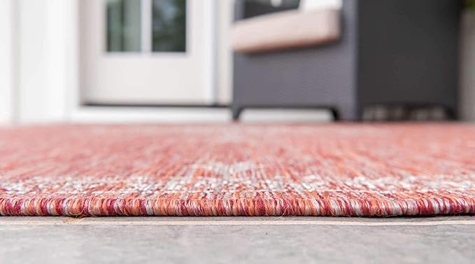 Unique Loom Outdoor Traditional Collection Area Rug - Antique (9' x 12' 2" Rectangle, Rust Red/ Gray)