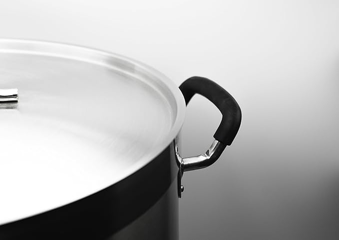 Northern Brewer - MegaPot Stainless Steel Brew Kettle with Volume Markings (8 Gallon/32 Quart Plain)