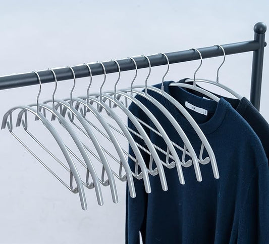 16.5 Inch Silver No Shoulder Bumps No Mark Non-Slip Rubber Coated Contour Metal No Bumps Hanger, Sweater Hanger, T-Shirt Hanger Suit Hanger with Pants Bar Pack of 10 (Silver, 10)