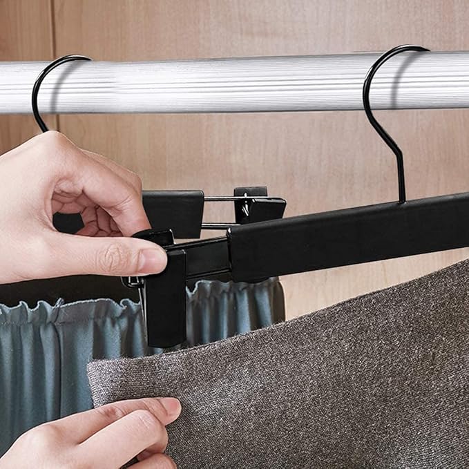 Pants Hangers with Clips, Skirt Hangers, 360 ° Swivel Hooks Space Saving Hangers for Pants, Skirts, Clothes, Jeans (20Pack, Black)