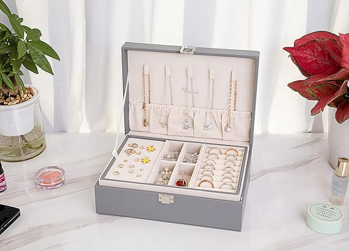 Voova Jewelry Box Organizer for Women Girls, 2 Layer Large Men Storage Case, PU Leather Display Jewellery Holder with Removable Tray for Necklace Earrings Rings Bracelets, Vintage Gift,Grey