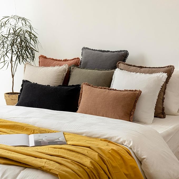 Foindtower Set of 2 Decorative Linen Fringe Throw Pillow Covers Cozy Boho Farmhouse Cushion Cover with Tassels Soft Accent Pillowcase for Couch Sofa Bed Living Room Home Decor, 22×22 Inch, Gray