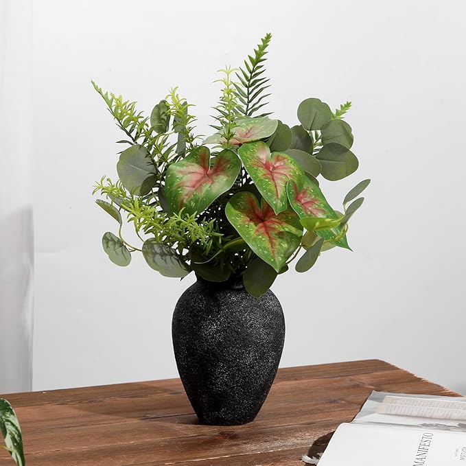 Rustic Ceramic Vase for Home Decor – 6.7" Small Decorative Textured Black Vases for Dried Flowers, Pampas Grass, Faux Plants – Modern Farmhouse Boho Table Centerpiece