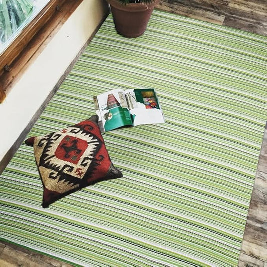 Outdoor/Indoor Rug Plastic Straw Rug Waterproof Portable Outdoor Mat, Easy to Clean and Fold,Perfect for Garden, Patio, Picnic, Decking-（Green，6x9Ft）