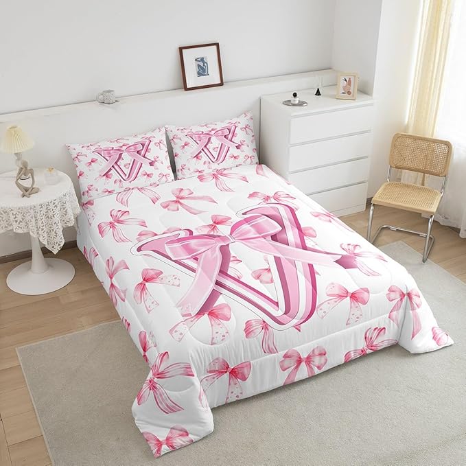 jejeloiu Kids Girls Cute Pink Bow Comforter Set King Size Monogrammed Bedding Set Ultra Soft Personalized Initial V Duvet Quilt Coquette Bow Knot Quilt Set Room Decor Modern Fashion Comforter