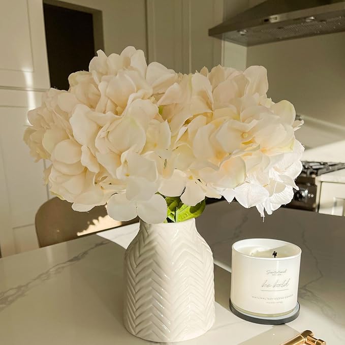 hjn White Vase for Flowers Ceramic Vase for Decor, Modern Decorative Vase, Vases for Your Kitchen/Office/Living Room/Bookshelf/Mantel - White Texture(Small)