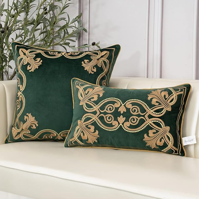Aeckself European Luxury Velvet Throw Pillow Cover 18 x 18 Inch, Embroidery Floral Pillow Cover Home Decor Pillowcase for Couch Bedroom Living Room, Dark Emerald Green and Gold