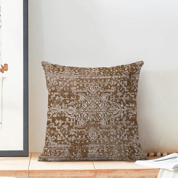 Boho Brown Throw Pillow Covers 18x18 Inch Set of 2, Carpet Pattern Neutral Decorative Throw Pillow Covers Bohemia Brown Linen Outdoor Cushion Cover for Sofa Couch Farmhouse Room Bed Decor