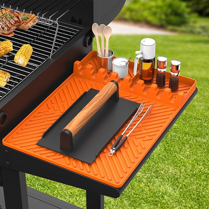 Blackstone Silicone Griddle Tools - Spatula Mat with Drip Pad, Grill Utensil Holder, Side Shelf Mat for Kitchen, Cooking, Countertop, Griddle Accessories - 1 PACK