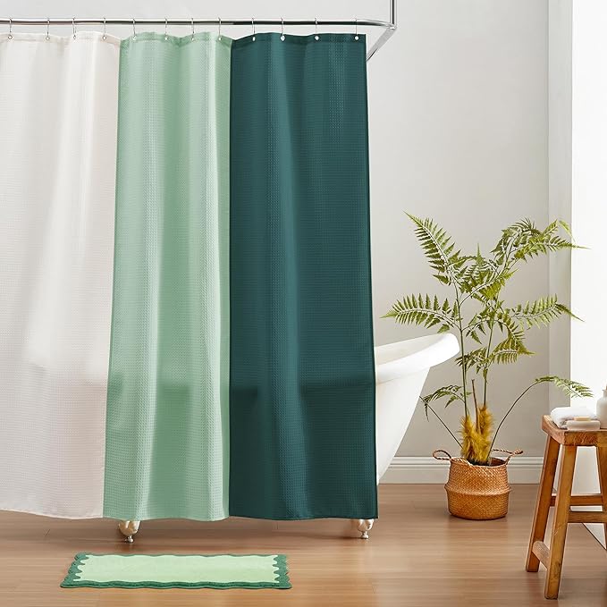 MONDAY MOOSE Bath Mat with Scalloped Wavy Ripple Design, Microfiber Absorbent Non Slip Tufted Rug for Floor, Shower or Kitchen (20x32 inch, Teal Green)