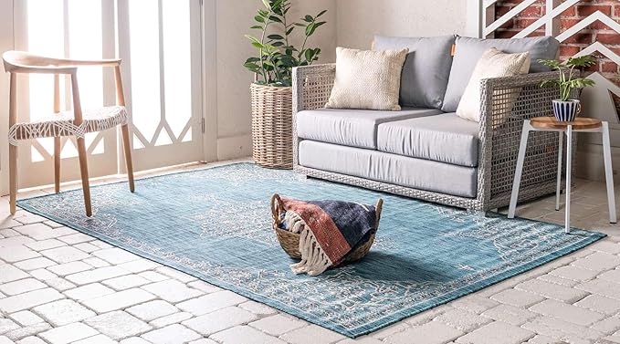Unique Loom Outdoor Traditional Collection Area Rug - Antique (6' 1" x 9' Rectangle, Teal/ Gray)