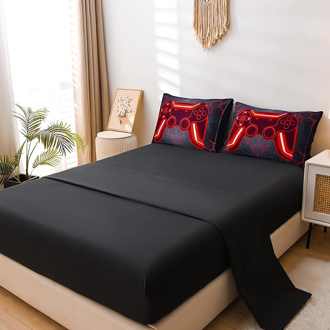 NTBED Game Console Comforter Set for Boys Girls Kids Geometric Lightweight Microfiber Bedding Sets (Red, Full 5Pcs)