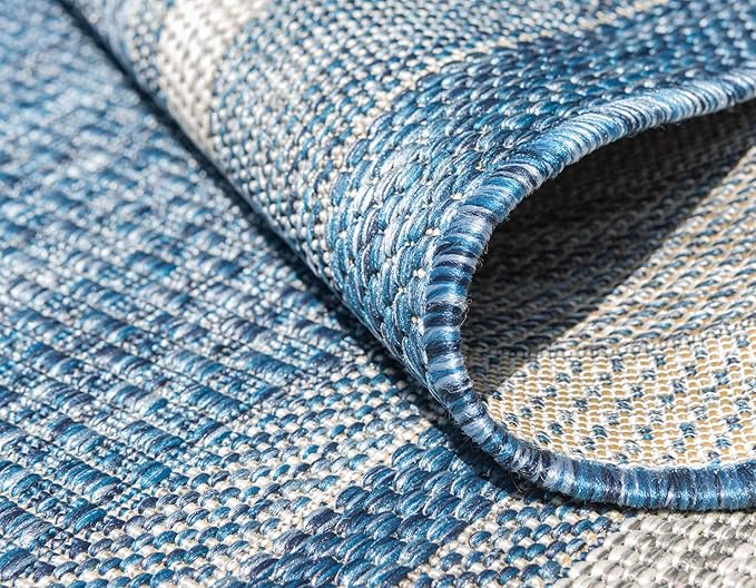 Unique Loom Outdoor Border Collection Area Rug - Soft Border (6' 1" x 9' Rectangle, Blue/ Ivory)