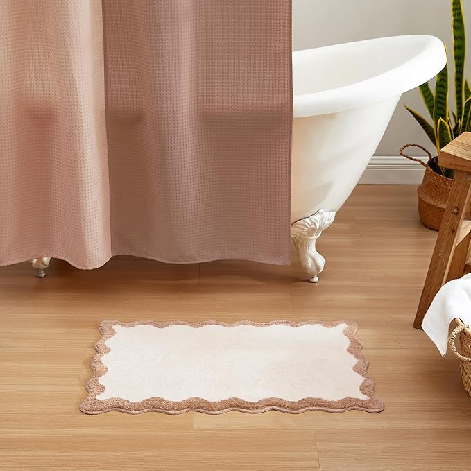 MONDAY MOOSE Bath Mat with Scalloped Wavy Ripple Design, Microfiber Absorbent Non Slip Tufted Rug for Floor, Shower or Kitchen (20x32 inch, Beige)