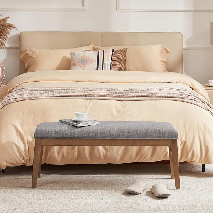 HUIMO Upholstered Entryway Bench, Bedroom Bench with Solid Wooden Legs, End of Bed Bench with Padded Seat for Living Room, Bedroom, Corners, Kitchen (Grey)