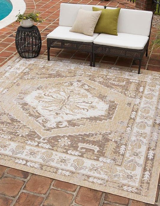 Unique Loom Outdoor Traditional Collection Area Rug - Valeria (5' 3" Square, Natural/ Ivory)