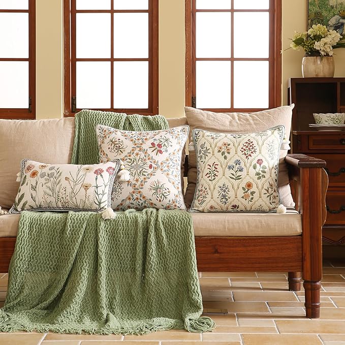 Design Linen Throw Pillow Covers 18"x18" Pack of 2, Square Farmhouse Cushion Covers with Yellow Purple Watercolor Wildflower Pattern Decor Pillowcases for Bed,Living Room,Outdoor,Car