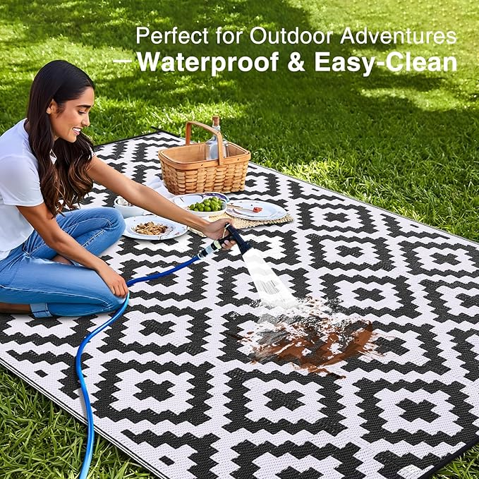 OLANLY Waterproof Outdoor Rug 9x18 ft, Outdoor Plastic Straw Rug for Camping, RV Mat Outside, Indoor Outdoor Carpet for Porch, Deck, Backyard, Balcony, Picnic, Black & White