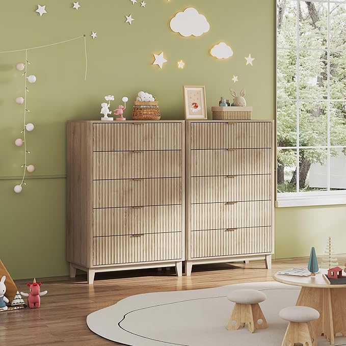 WLIVE Fluted Dresser for Bedroom with 5 Drawers, 46.26" Tall Wood Dresser with Golden Metal Handles, Mid Century Modern Chest of Drawers for Living Room, Hallway, Closet, Natural Oak