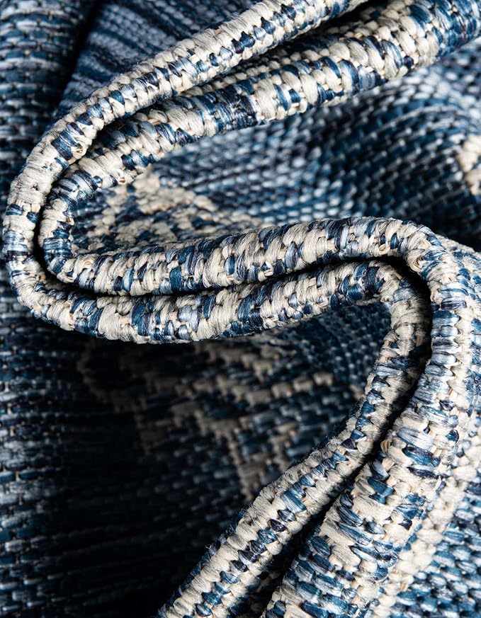 Unique Loom Outdoor Traditional Collection Area Rug - Antique (5' 3" Round Blue/Ivory)