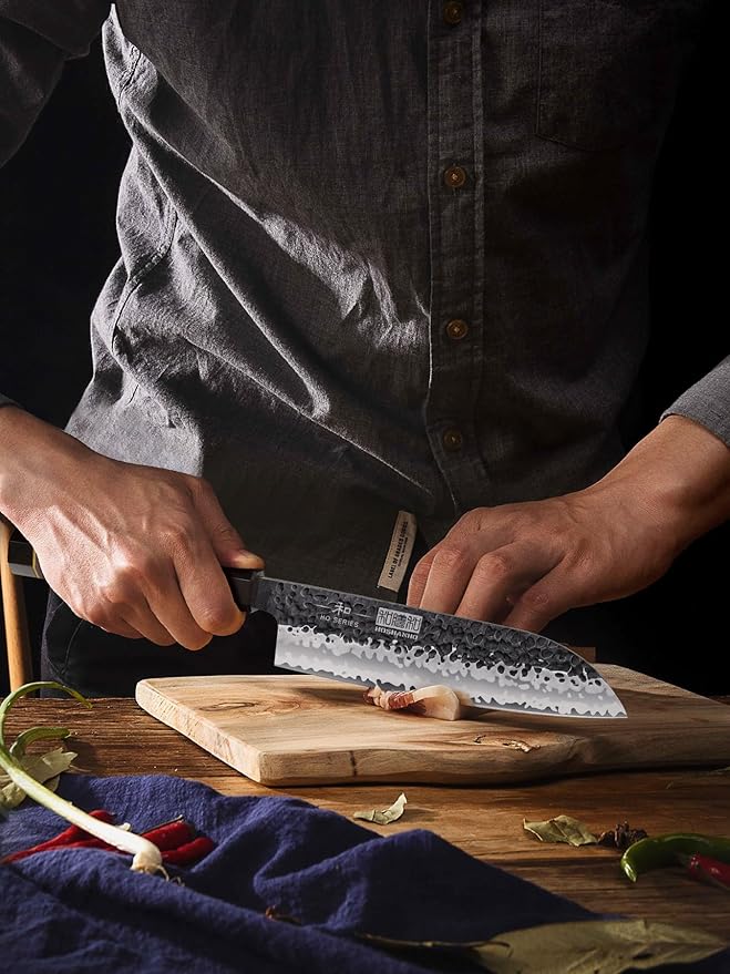 Chef's Santoku Knife 7 Inch, Professional Japanese High Carbon Steel Chef Knife, Ultra Sharp Kitchen Knife with Octagonal Rosewood Handle