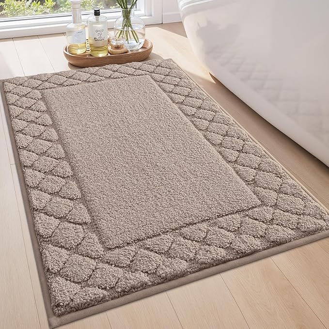 LUMI Bathroom Rugs, Ultra Soft Absorbent Bath Mat for Shower, Non Slip Washable Bath Rugs with Rubber Backing, Microfiber Plush Quick Dry Floor Mat for Bathtub, Floor, Brown, 24x36