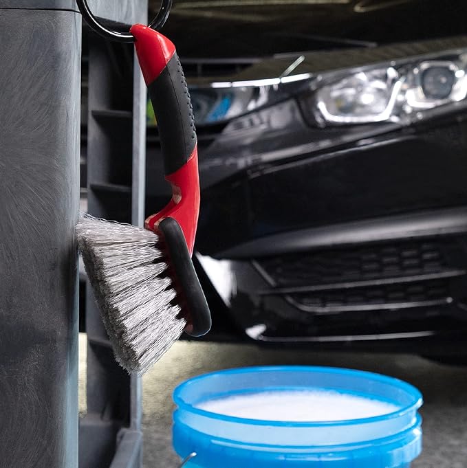 Mothers Car Wash Brush, Wheel and Fender Brush, Short Handle Tire Cleaner for Car Detailing, 10 Inch, Red/Black