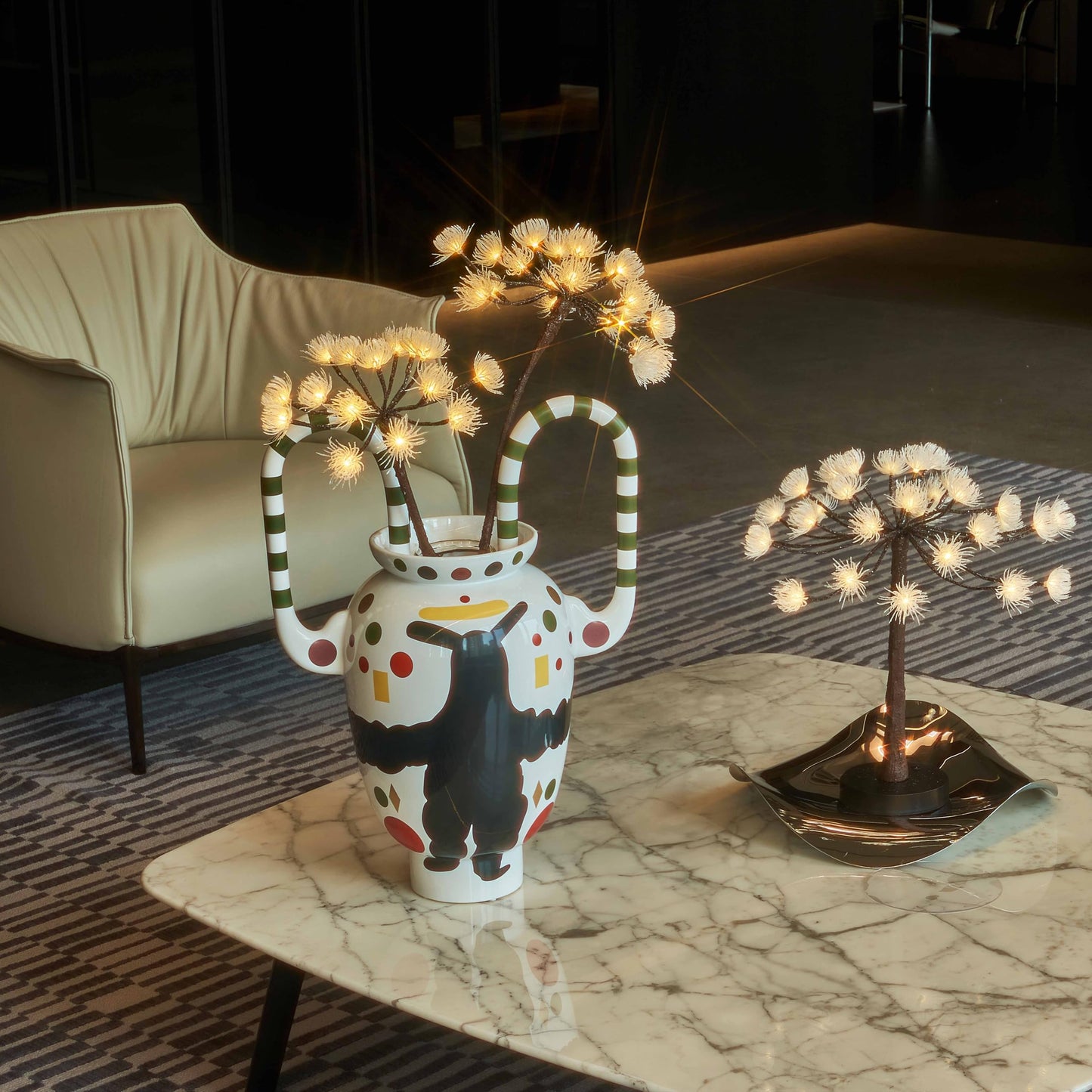 Hairui Lighted Tabletop Tree with Timer 18IN, Faux Hogweed Tree with Lights Battery Operated and USB Plug in for Room Fireplace Table Thanksgiving Christmas Decoration Inside