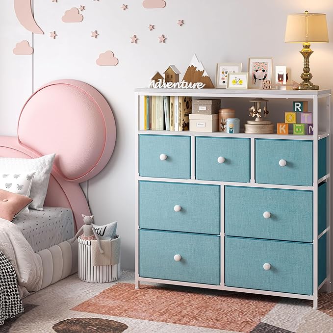 EnHomee Dresser for Bedroom with 7 Drawers and 2 Shelves，Tv Stand for Bedroom，Green Small Dresser for Closet，Hallway，Entryway，Dormitory，Clothing Storage