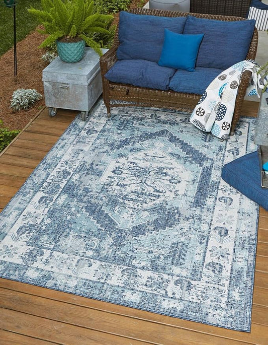 Unique Loom Outdoor Traditional Collection Area Rug - Valeria (5' 3" x 7' 10" Rectangle, Blue/ Ivory)