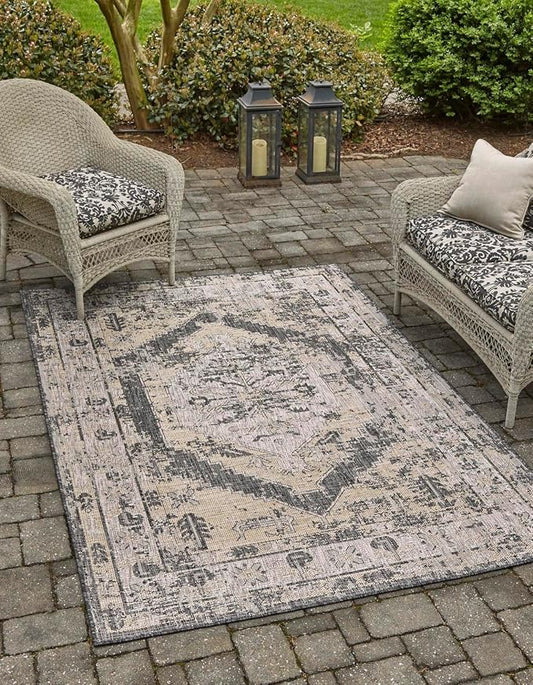 Unique Loom Outdoor Traditional Collection Area Rug - Valeria (4' 1" x 6' 1" Rectangle, Charcoal/ Natural)