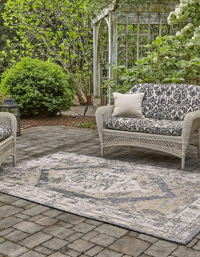 Unique Loom Outdoor Traditional Collection Area Rug - Valeria (4' 1" x 6' 1" Rectangle, Charcoal/ Natural)