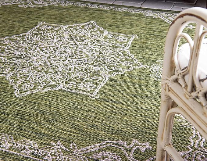 Unique Loom Outdoor Traditional Collection Area Rug - Antique (2' x 6' 1" Runner, Green/ Gray)