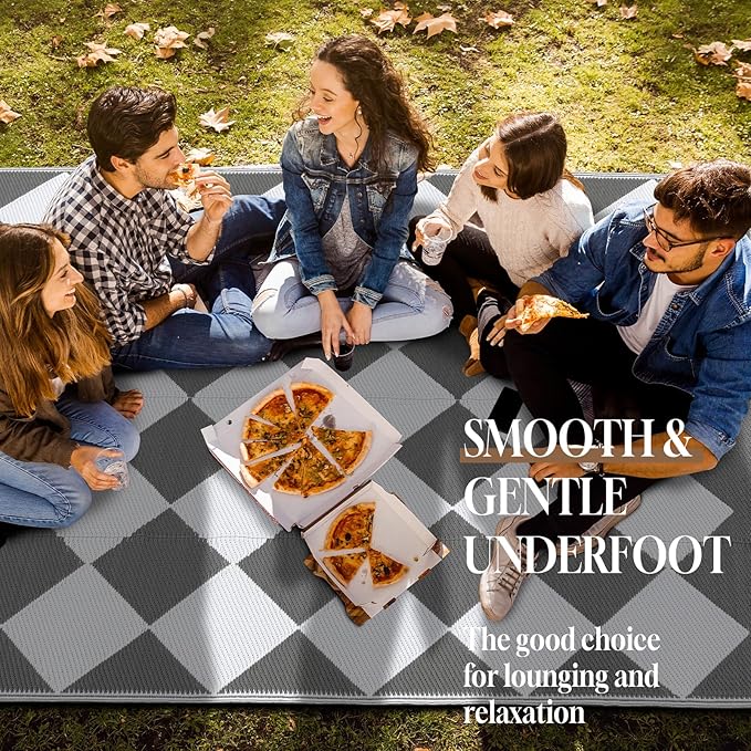 OMERAI Reversible Waterproof Outdoor Rug for Backyard,Plastic Textured Resistant Outdoors Rugs,Portable Washable Easy Cleaning Foldable Camping Beach Carpet for Patio Courtyard, 5'x8' Gray & White