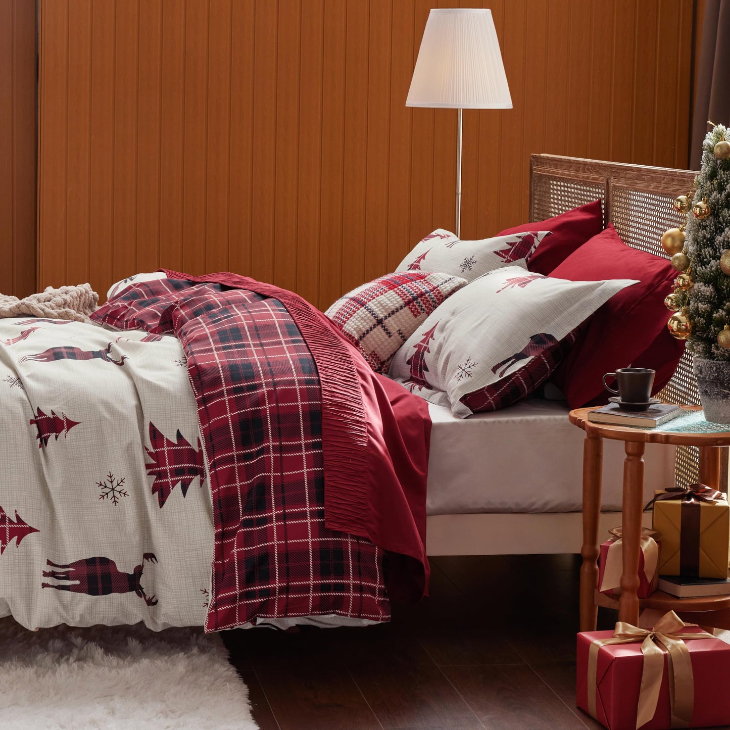 Bedsure Christmas Duvet Cover Queen - Christmas Bedding Set, Reversible Buffalo Check Printed Plaid Duvet Cover, 3 Pieces Bedding Set with 2 Pillow Shams (Queen, Reindeer)