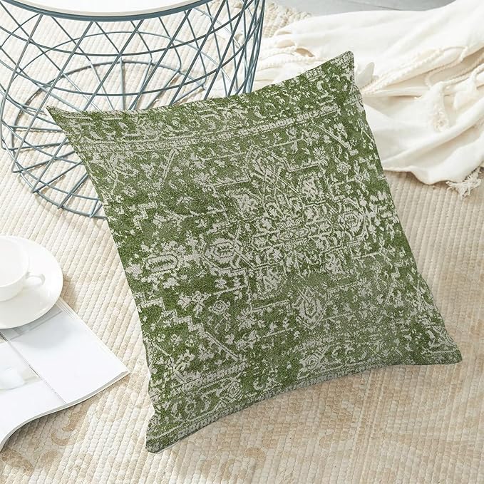 Boho Sage Green Throw Pillow Covers 20x20 Inch Set of 2, Carpet Pattern Decorative Throw Pillow Covers Bohemia Sage Green Linen Outdoor Cushion Cover for Sofa Couch Farmhouse Room Bed Decor