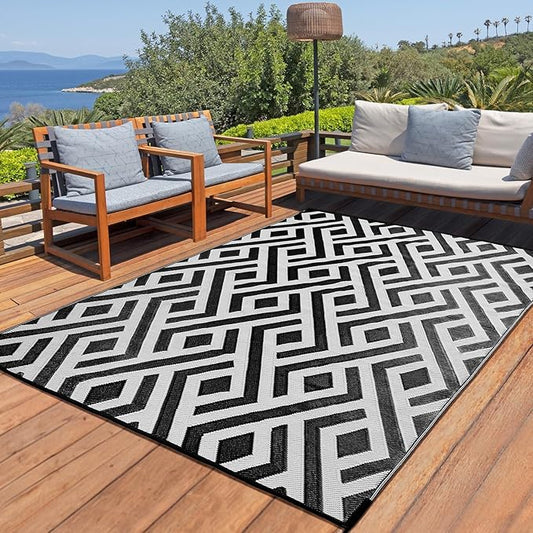 Terrug Outdoor Rug Waterproof 4x6 Ft, Foldable Outdoor Plastic Straw Rug, UV Reversible Patio Rug Decor, Outdoor Area Rug for Camping, RV, Porch, Deck, Backyard, Balcony, Picnic, Black & Light Grey