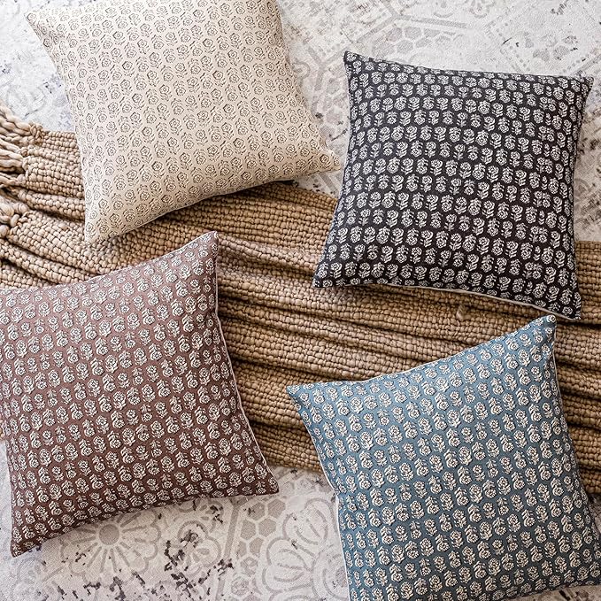Foindtower Set of 2 Decorative Neutral Body Lumbar Throw Pillow Covers Vintage Accent Farmhouse Cushion Covers Boho Floral Home Decor for Sofa Couch Chair Bedroom Living Room Outdoor,14×36 Inch,Black